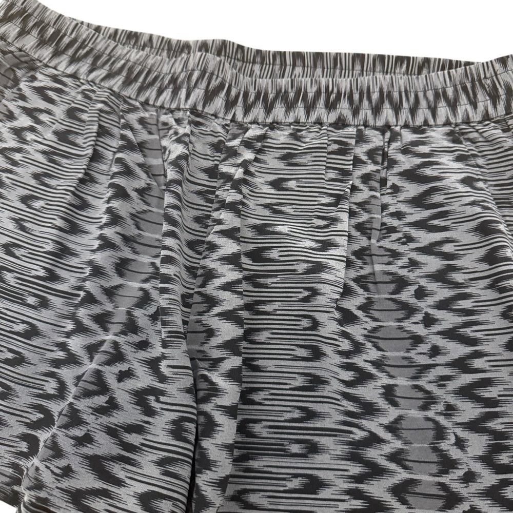 Joie Black and Gray Shorts with Elastic Waistband Like New - Picture 2 of 8